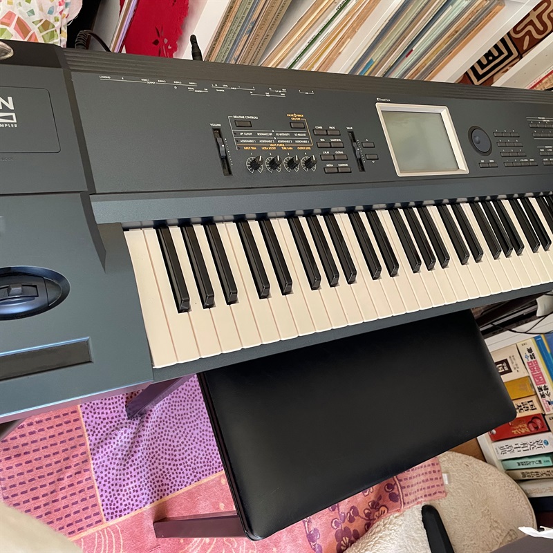 KORG TRITON Extreme 76の画像